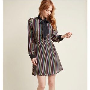 **SOLD** Cute retro shirt dress with tie neck